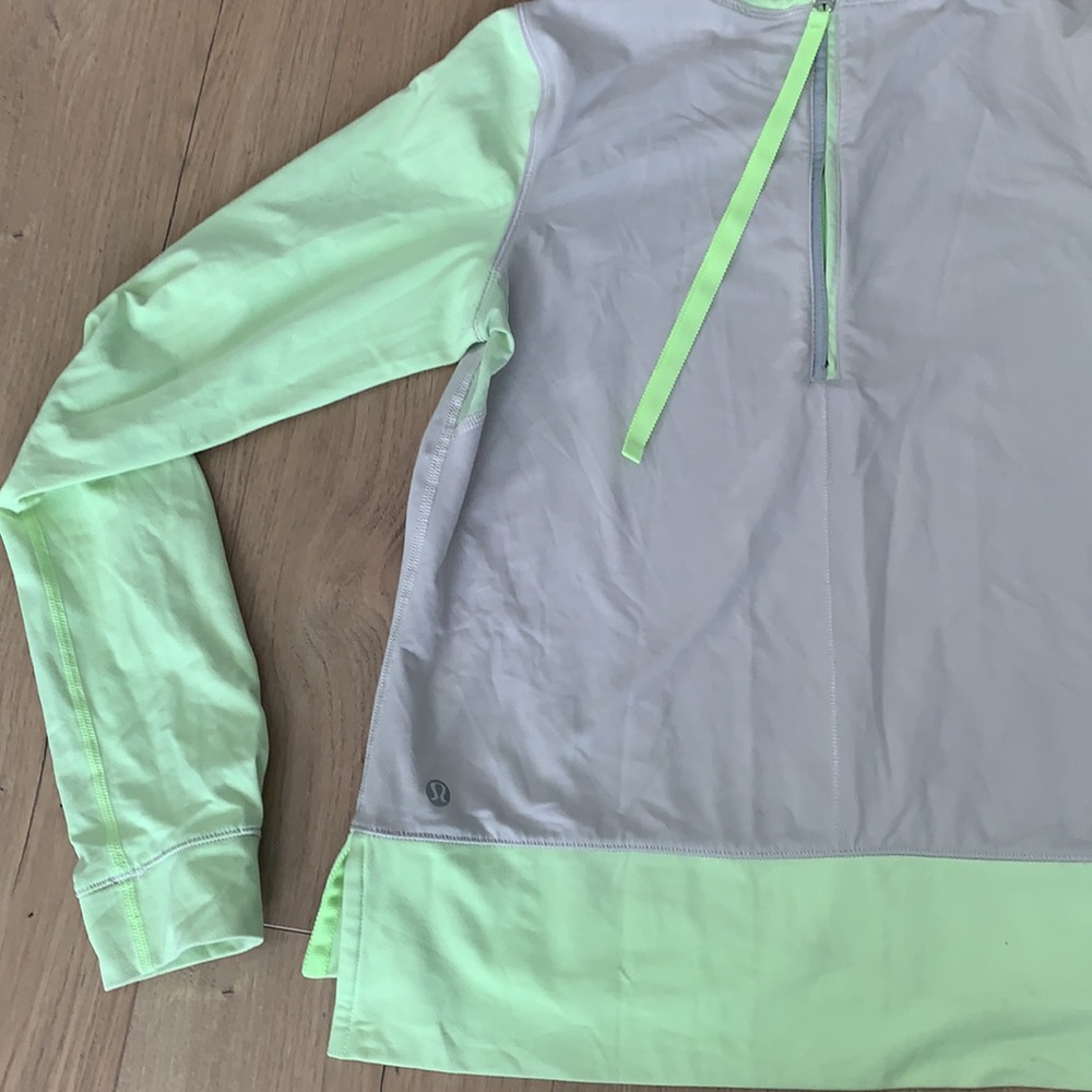 Lululemon top - Picture 6 of 10